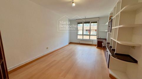 Foto 2 de Pis en venda a Ortiz de Zárate, Ensanche, Vitoria - Gasteiz