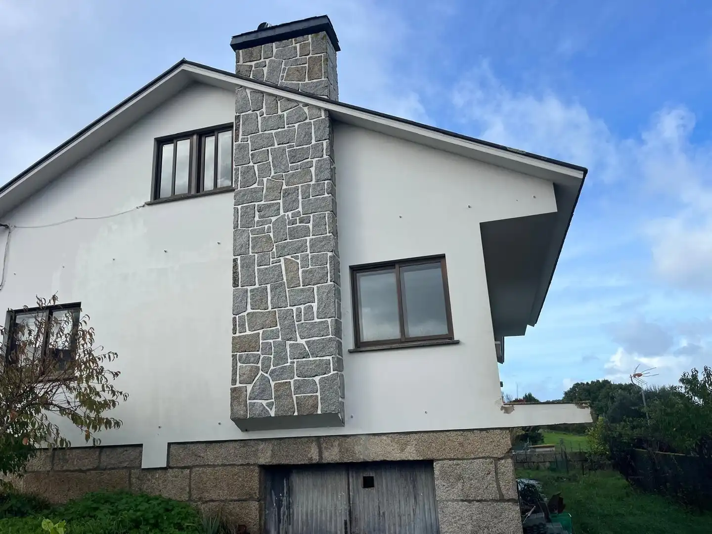 Exterior view of Houses for sale in O Grove  