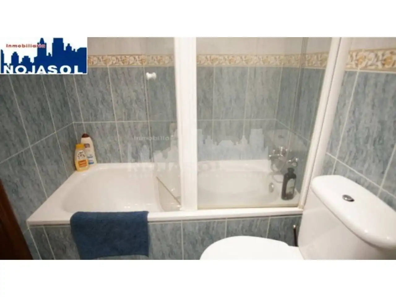 Bany de Apartament de lloguer en Noja amb Calefacció, Terrassa i Traster