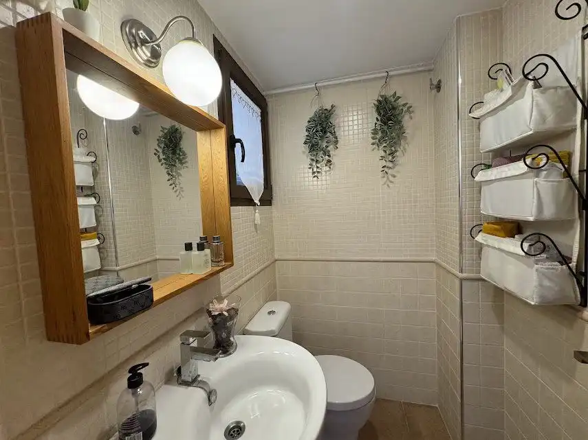 Bathroom of Houses for sale in Soneja  with Terrace, Storage room and Balcony
