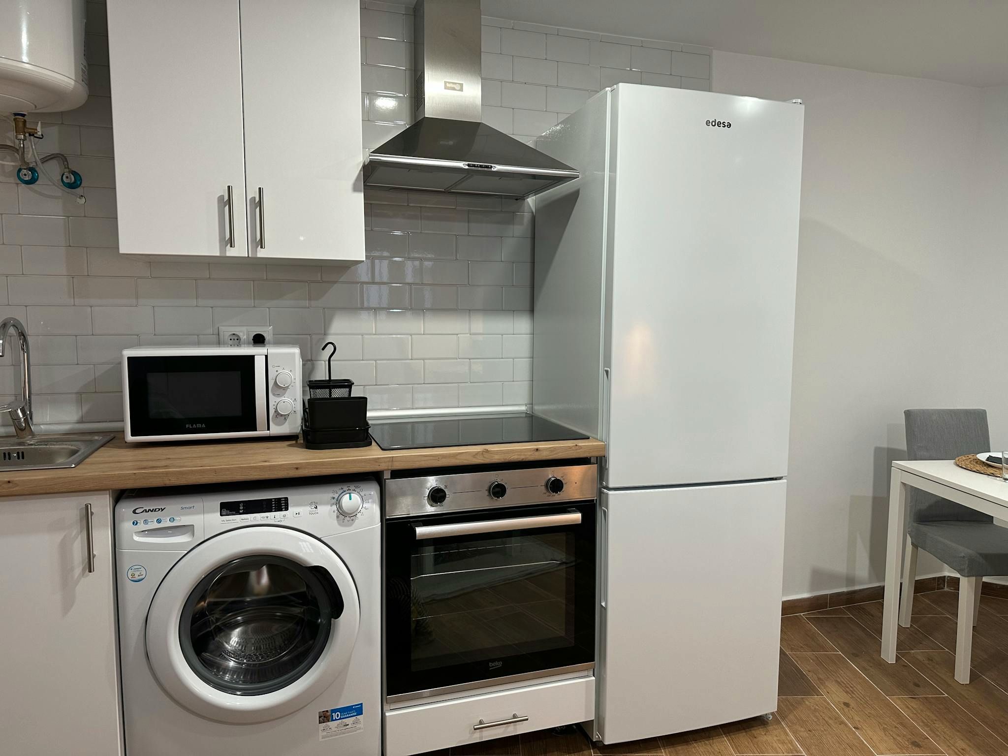 Kitchen of Flat to rent in  Madrid Capital  with Heating, Furnished and Washing machine