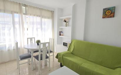 Dormitori de Apartament en venda en Torremolinos amb Aire condicionat, Calefacció i Terrassa