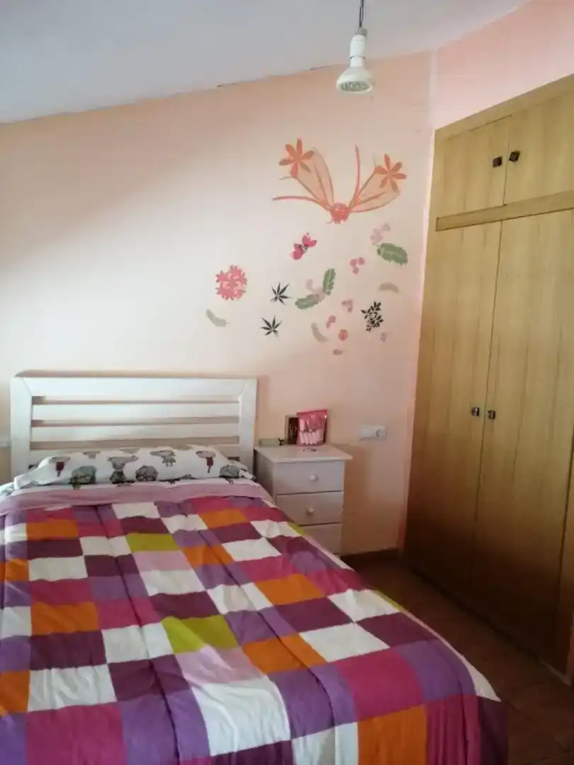 Dormitori de Casa adosada en venda en Frailes amb Balcó
