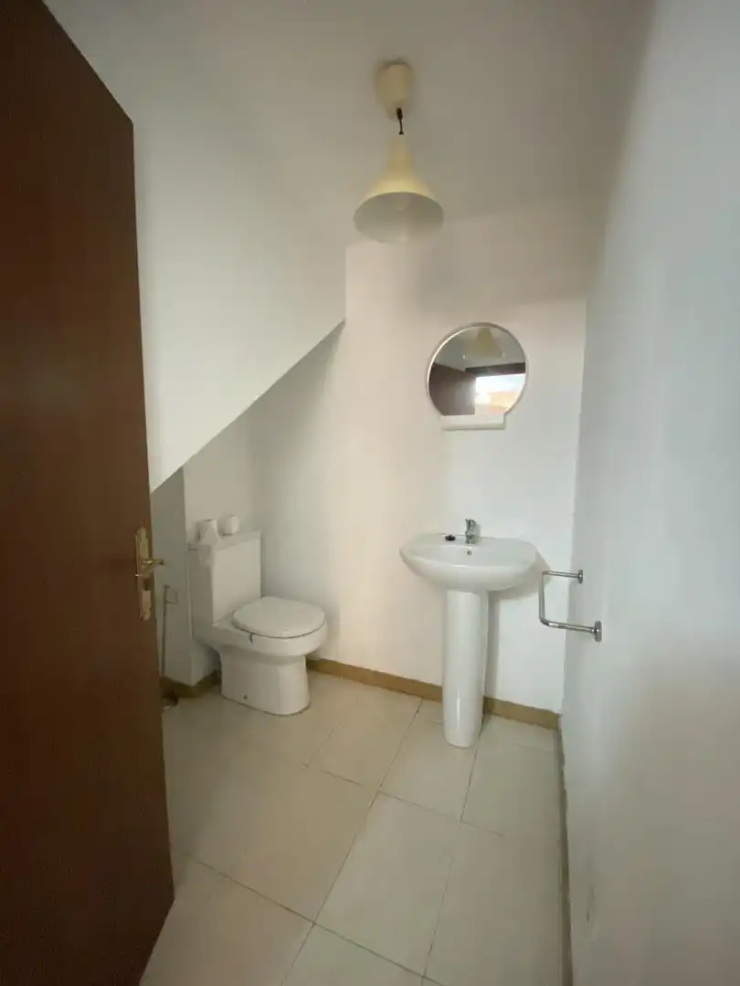 Baño de Local de alquiler en A Coruña Capital 