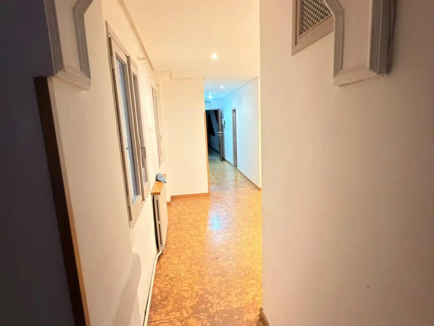 Büro zum Verkauf in La Vega - La Sal