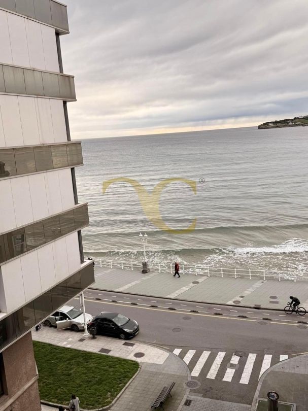 Flat to rent in Calle San Bernardo, Barrio del Centro, Centro, Gijón