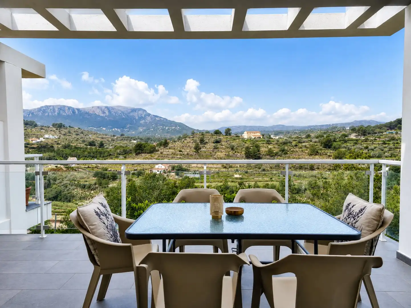 Maison mitoyenne avec jardin à vendre à La Empedrola