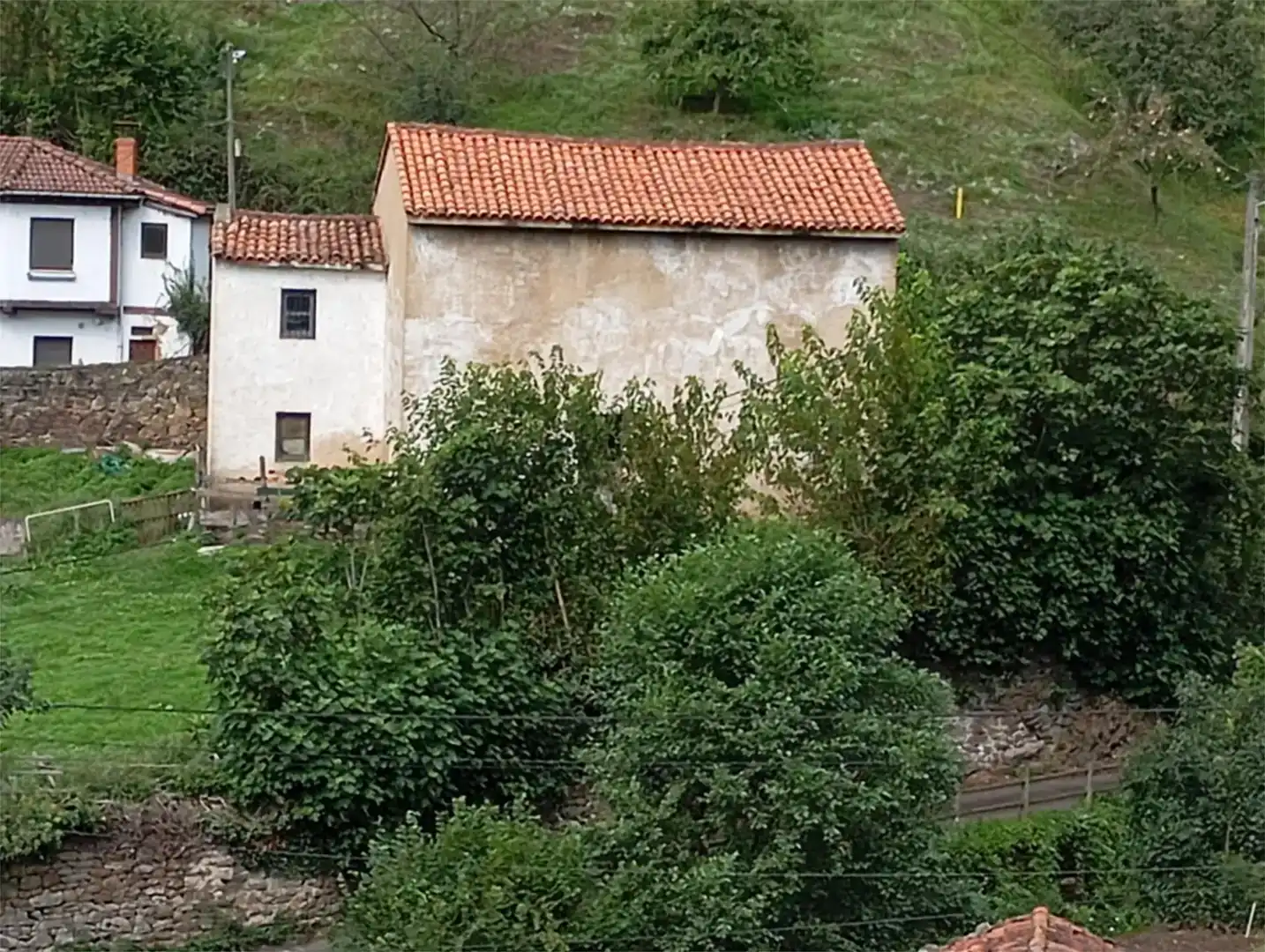 Vista exterior de Terreno en venta en Aller