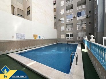 Penthouse with pool for sale in Playa del Acequión, Náufragos y Rocío del Mar