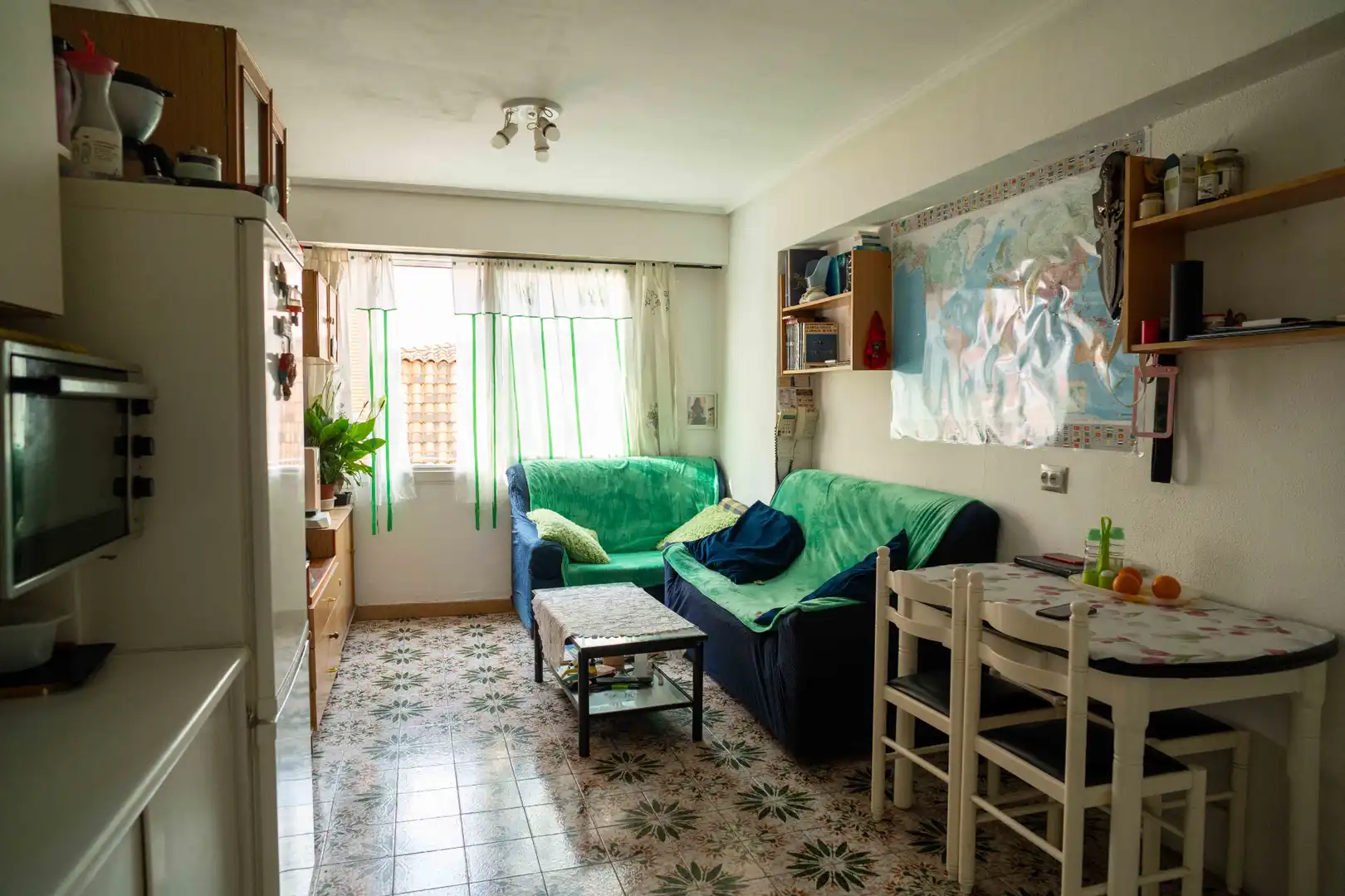 Living room of Flat for sale in Erandio  with Furnished and Balcony
