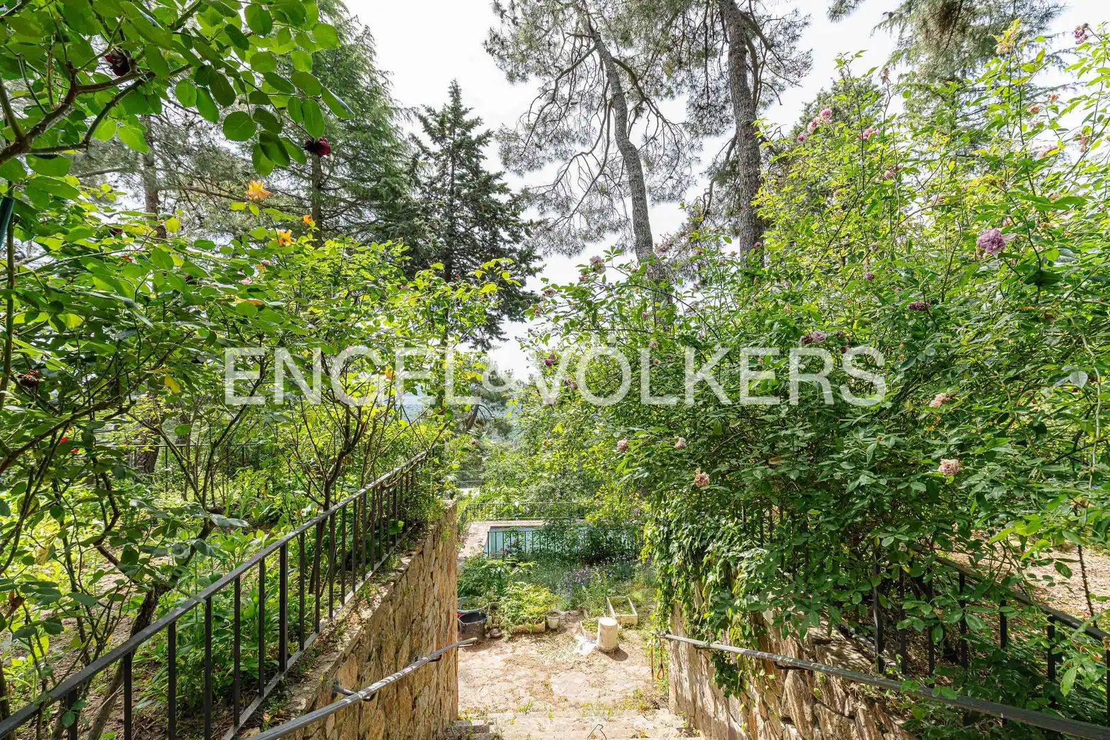 Houses for sale in San Lorenzo de El Escorial  with Heating, Private garden and Terrace