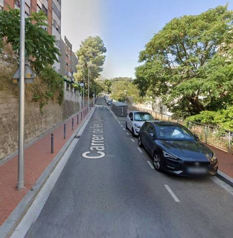 Piso en Venta en Ciutat Meridiana