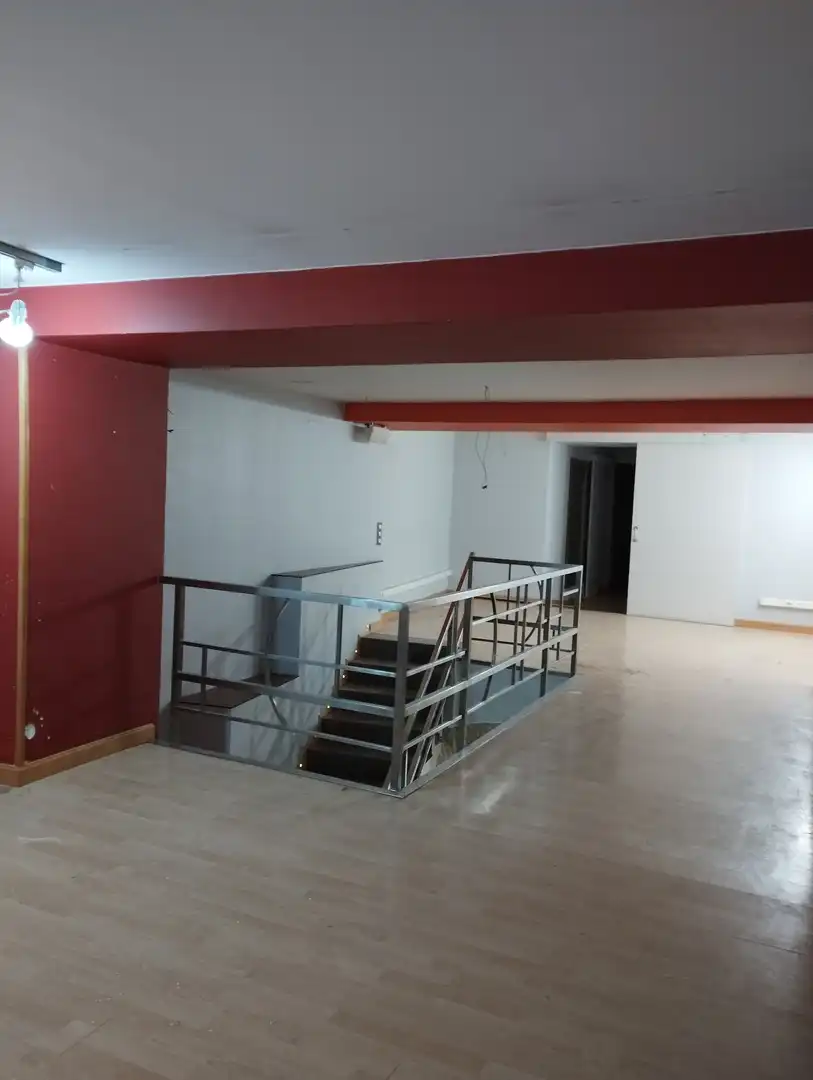 Commercial properties for rent in Zaragoza  with Air Conditioner, Heating and Parquet flooring