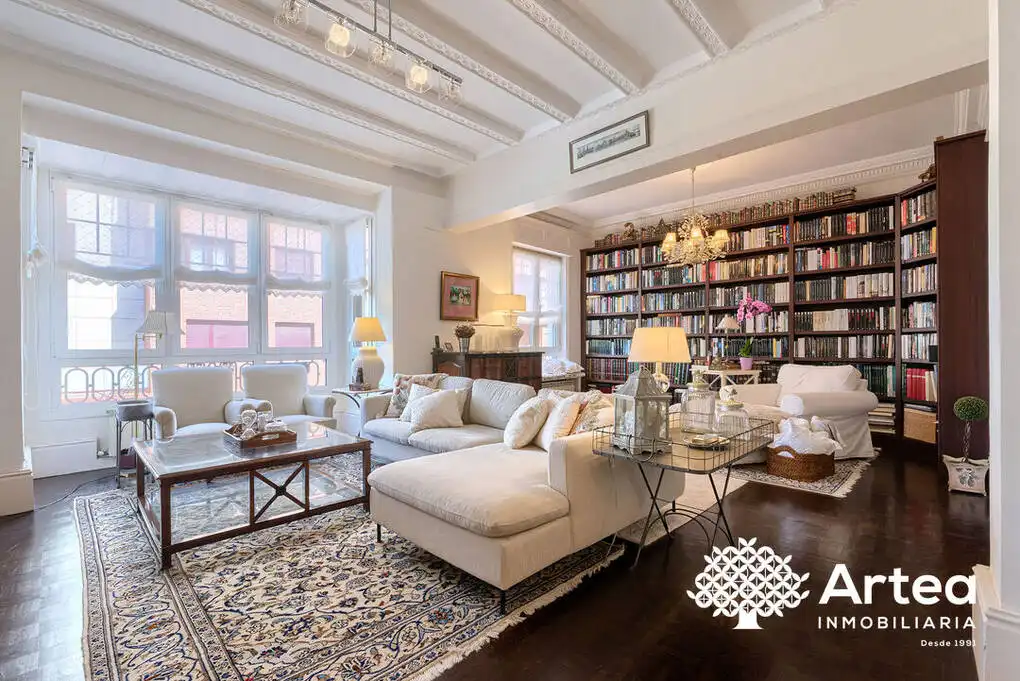 Sala de estar de Piso en venta en Getxo  con Calefacción, Trastero y Balcón