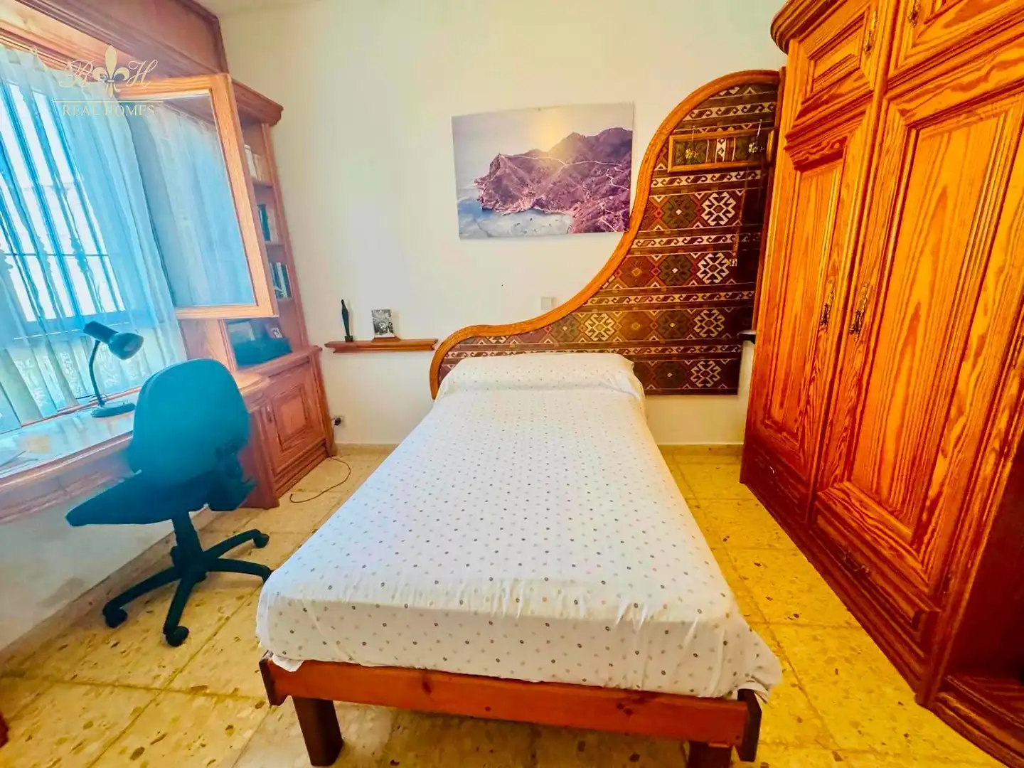 Bedroom of Houses for sale in Benidorm  with Air Conditioner, Terrace and Swimming Pool