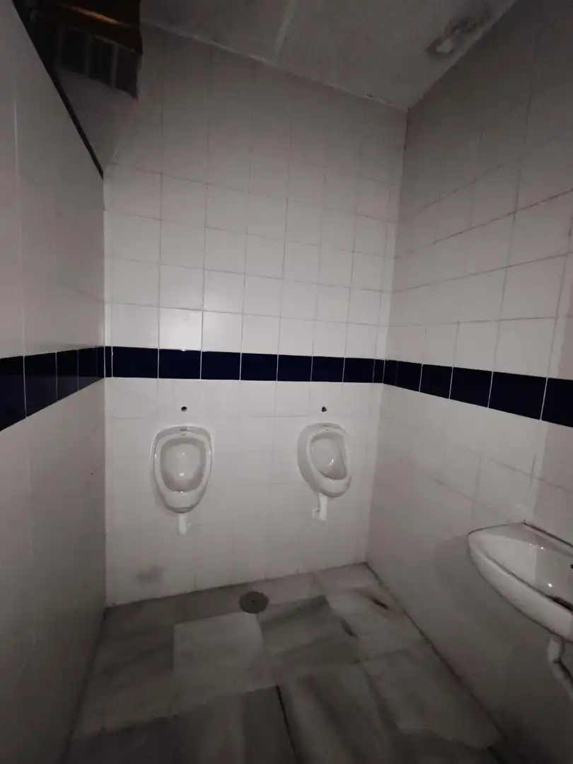 Bathroom of Industrial buildings for sale in Gines
