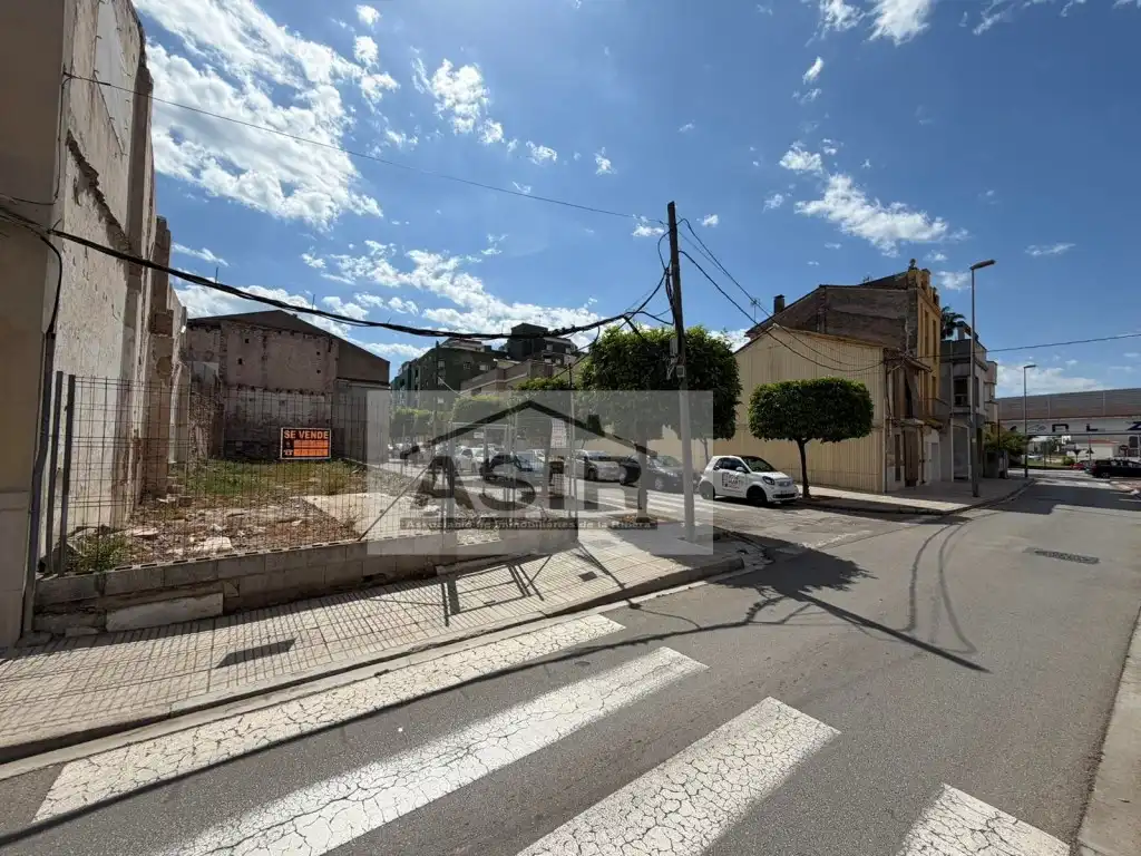 Residencial en venta en Alzira