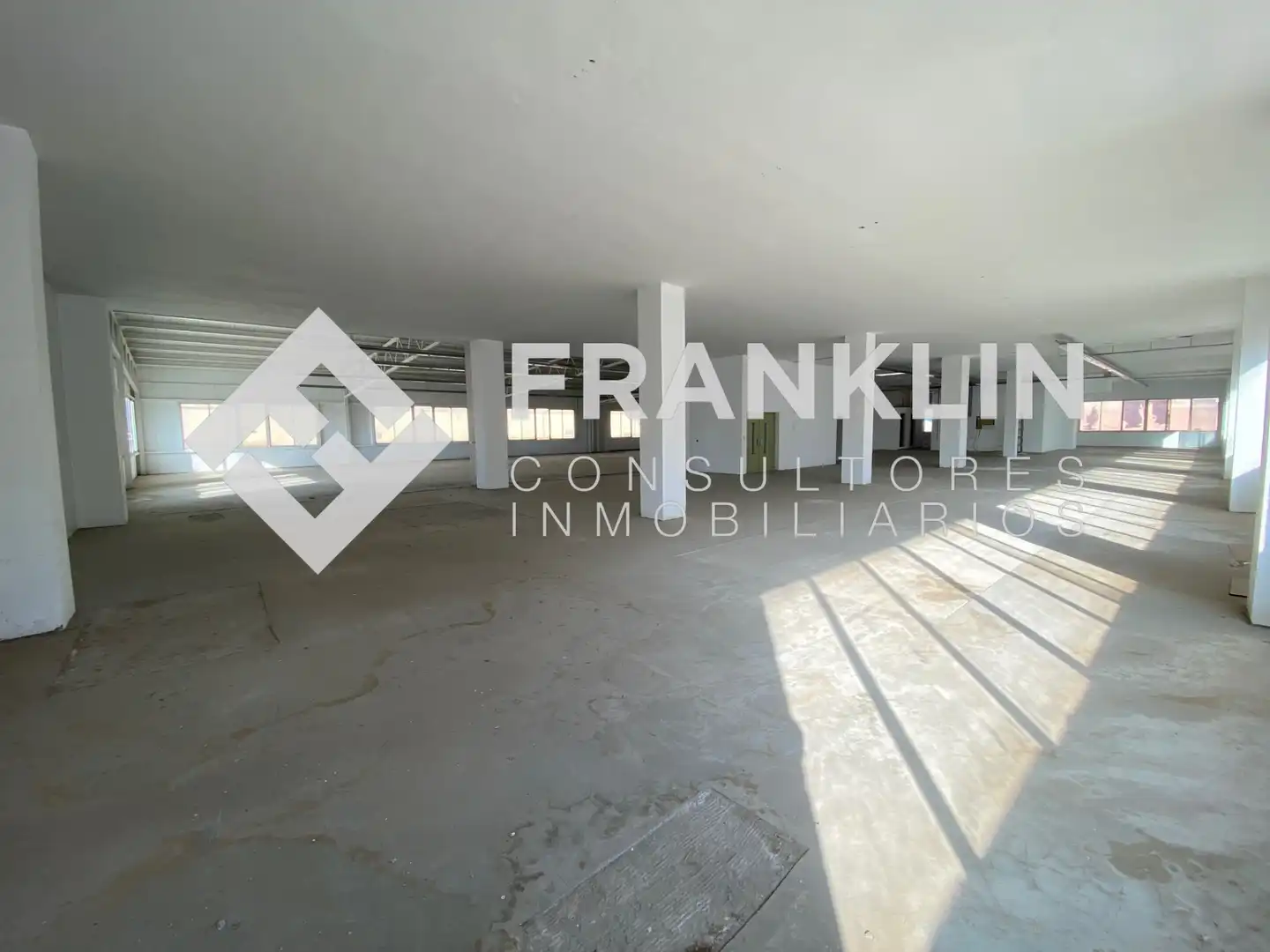 Nave industrial con ascensor en venta en Carrer de la Indústria 7, imagen 10