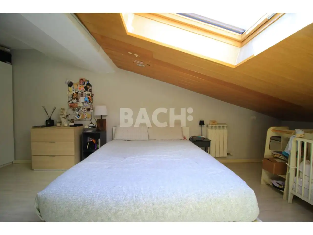 Habitación de Ático en venta en Vic con Aire acondicionado, Calefacción y Parquet