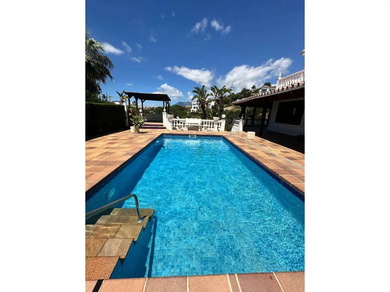 Piscina de Casa o xalet de lloguer en Marbella amb Jardí privat, Terrassa i Piscina