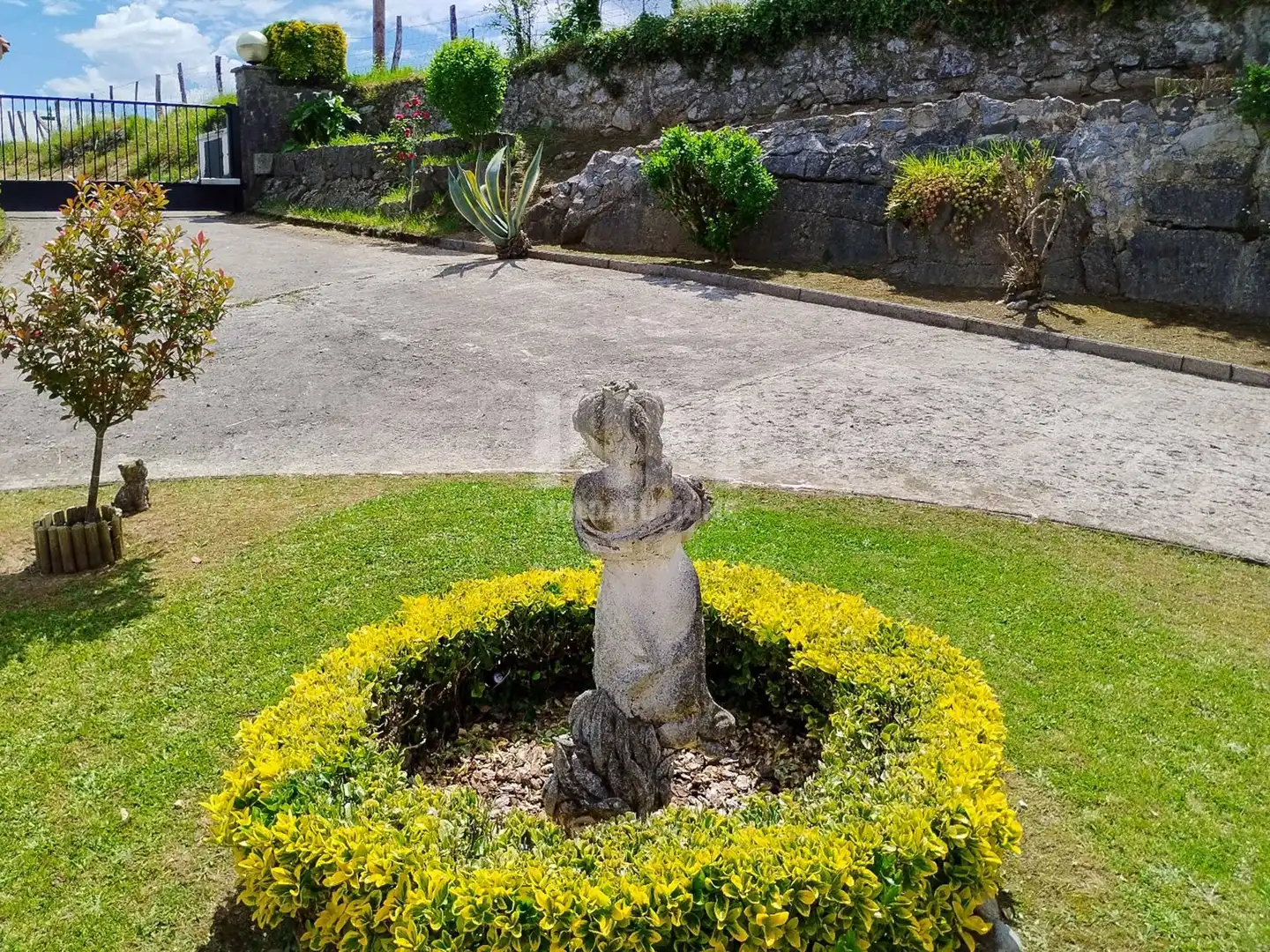 Jardín de Casa o chalet en venta en Hernialde con Calefacción, Jardín privado y Terraza