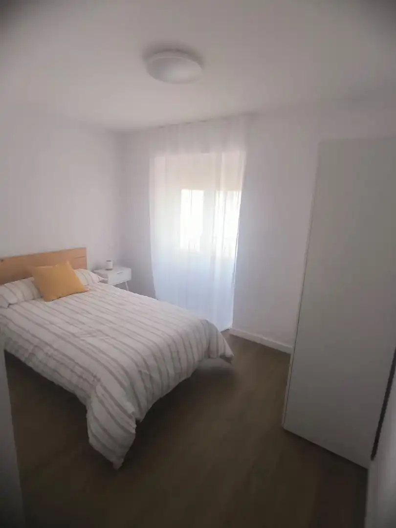 Habitación de Casa adosada en venta en Alcantarilla, Murcia
