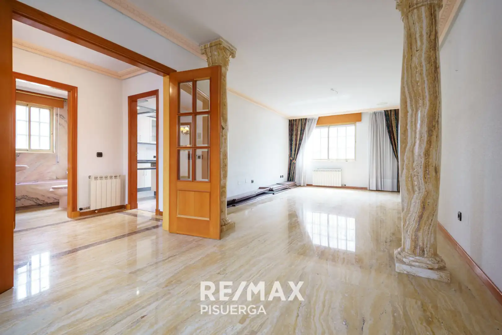 Chalet con jardín en venta en Calle Castilla y León 1, imagen 24