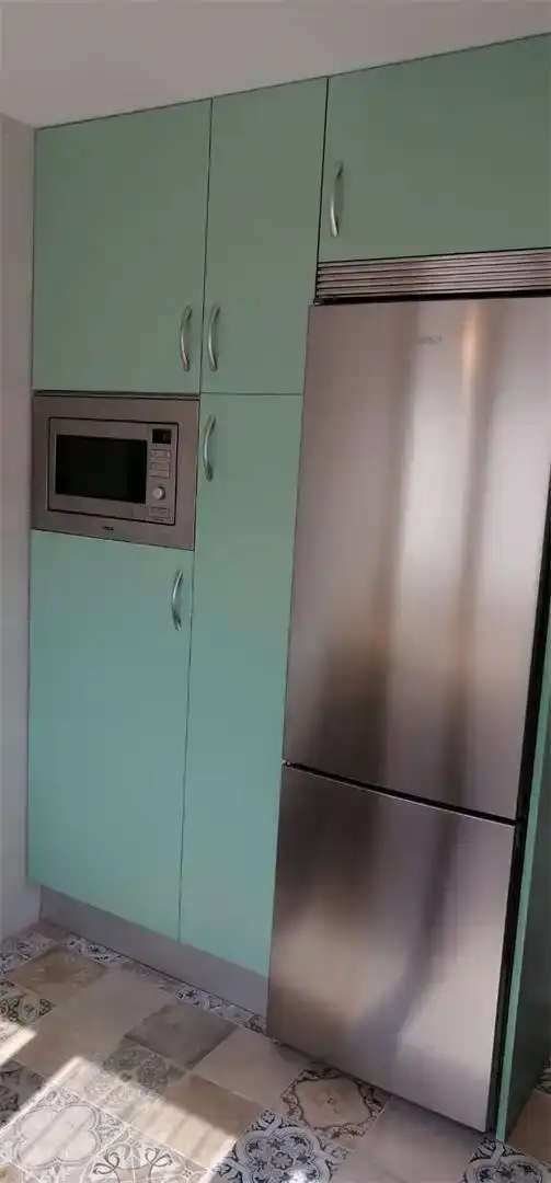 Cuina de Pis de lloguer en Segovia amb Parquet, Moblat i Forn