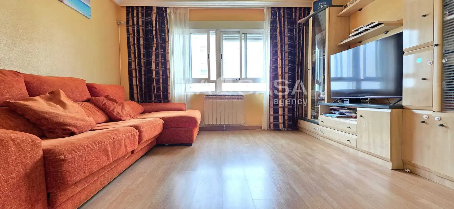 Sala de estar de Piso en venta en Laguna de Duero con Calefacción y Trastero