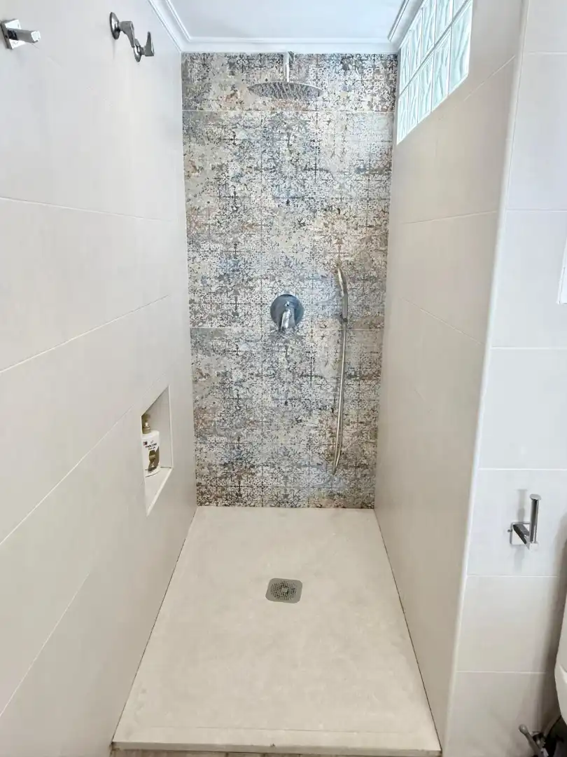 Casa bifamiliare con terrazza in vendita a Carrer Corts Valencianes, imagen 26