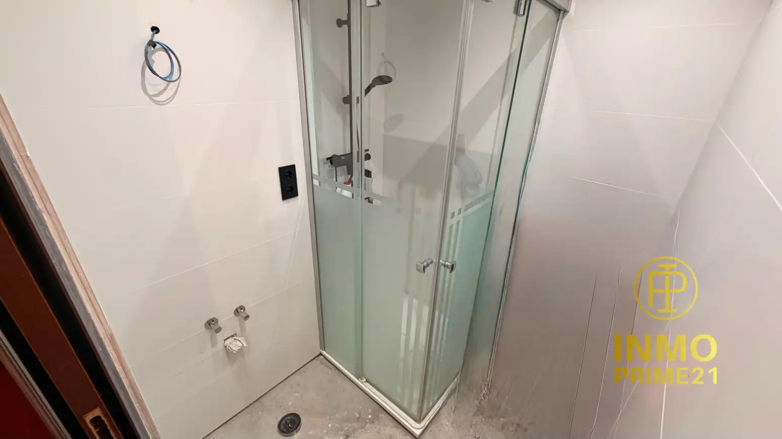 Bathroom of Flat for sale in Santander  with Heating, Parquet flooring and Swimming Pool