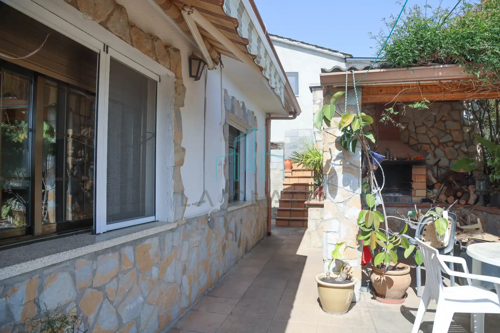 Vista exterior de Casa o chalet en venta en Lliçà d'Amunt con Aire acondicionado, Calefacción y Jardín privado