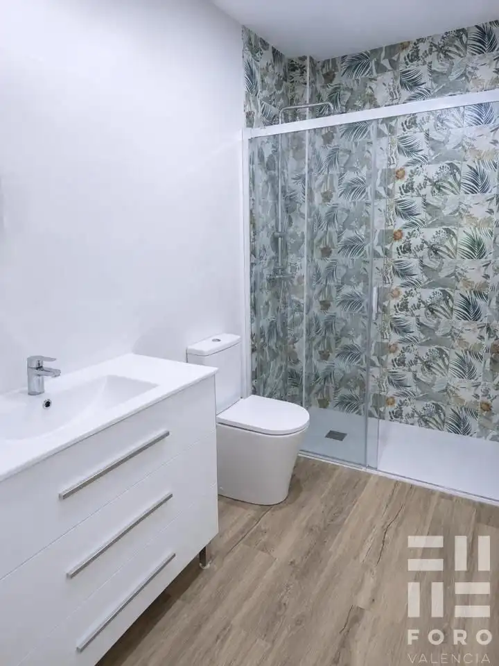 Badezimmer von Erdgeschoss zum Verkauf in Xeraco mit Terrasse