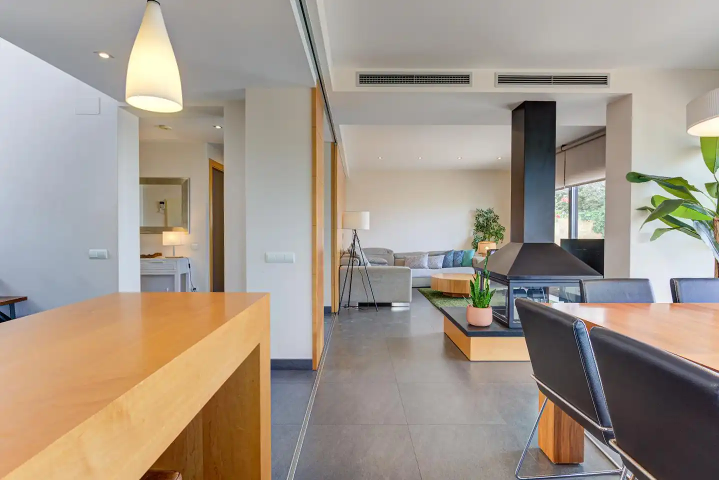 Wohnzimmer von Haus oder Chalet zum Verkauf in Castelldefels mit Klimaanlage, Heizung und Privatgarten