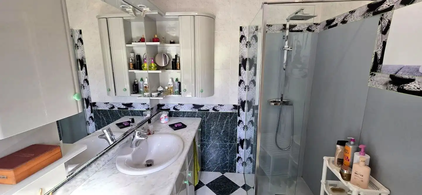 Bathroom of Houses for sale in Valdés - Luarca  with Heating, Private garden and Parquet flooring