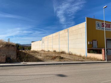 Industrial land for sale in Calle AUSTRIA 139
