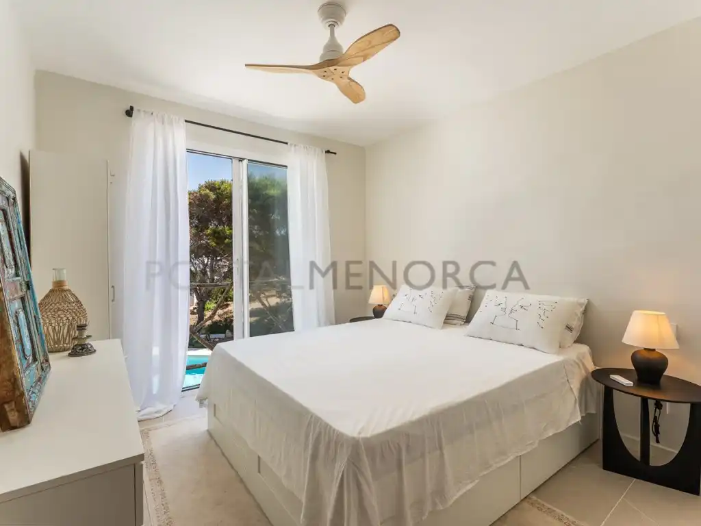 Dormitori de Casa o xalet en venda en Ciutadella de Menorca amb Piscina