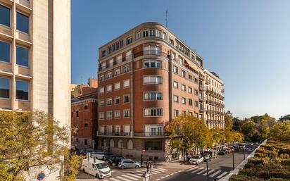 Exterior view of Flat for sale in  Madrid Capital  with Air Conditioner, Heating and Terrace