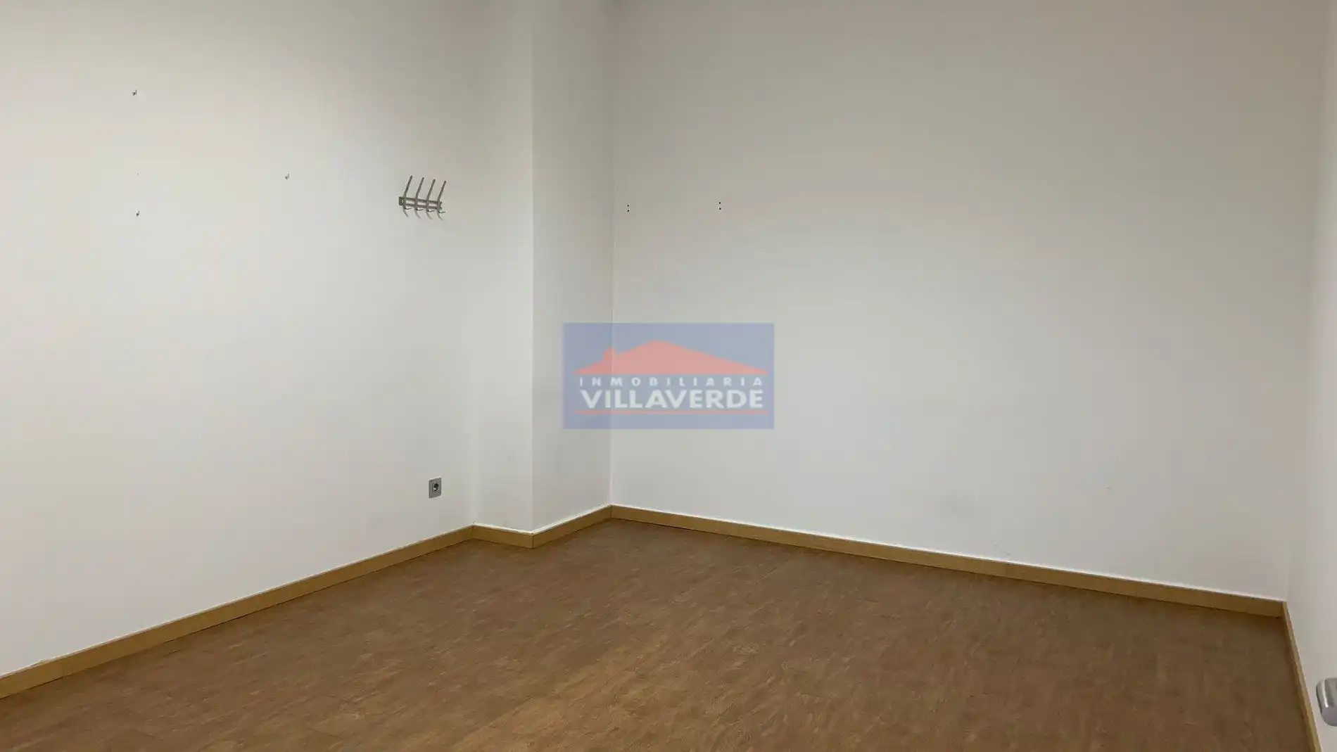 Habitación de Local de alquiler en Cangas 