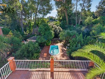 Casa con balcón en venta en Avinguda de Roger de Llúria