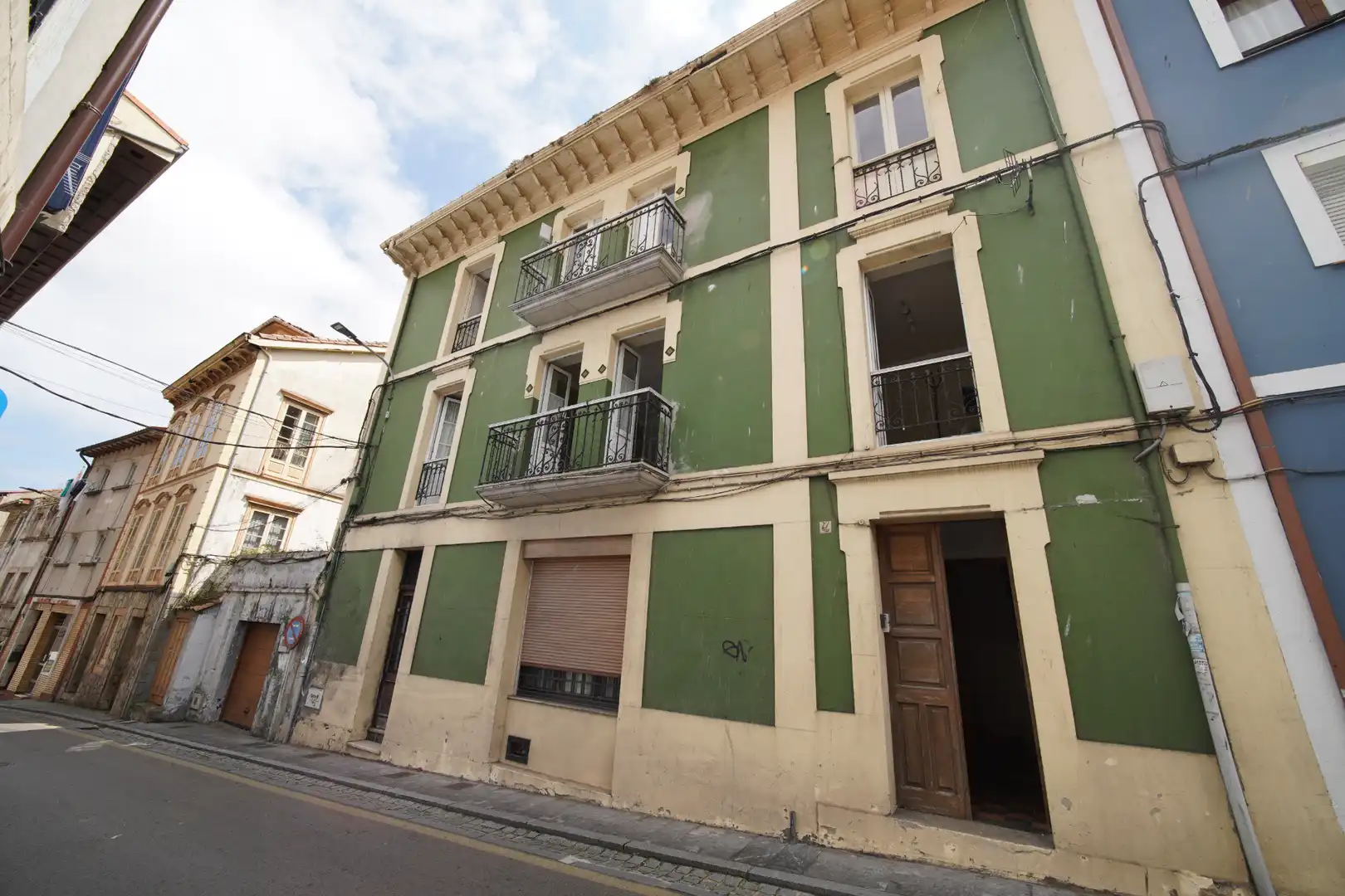 Exterior view of Flat for sale in Cudillero  with Heating, Private garden and Parquet flooring