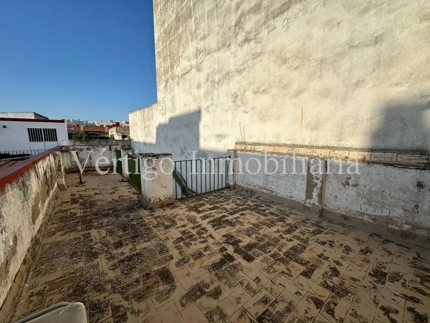 Terrace of Houses for sale in Dos Hermanas  with Terrace, Storage room and Balcony
