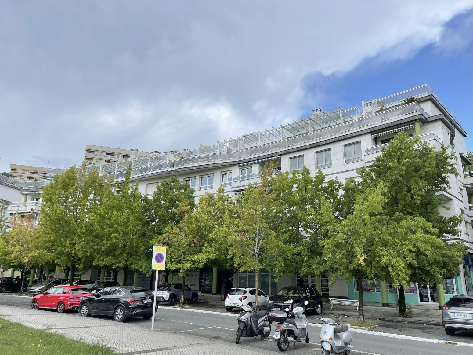 Vista exterior de Pis de lloguer en Donostia - San Sebastián  amb Calefacció, Moblat i Balcó