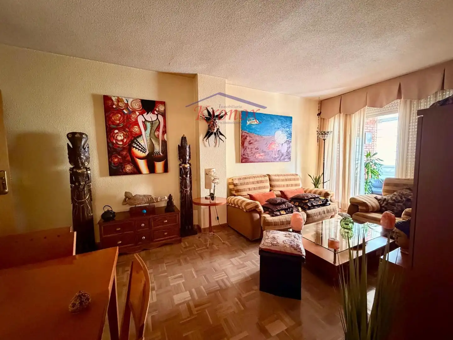 Living room of Flat for sale in Madrid  with Heating, Terrace and Furnished