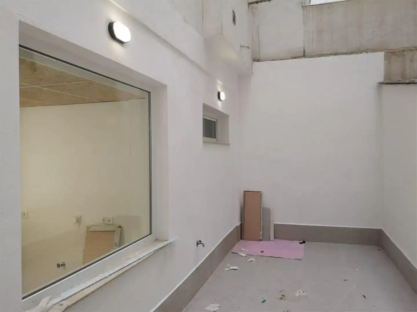Local de alquiler en Valencia con Aire acondicionado