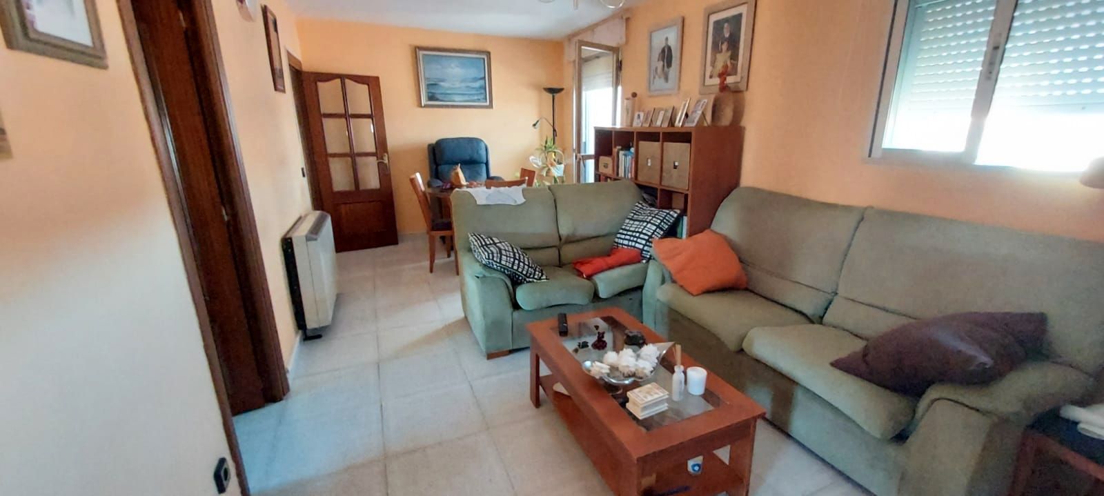 Sala d'estar de Pis en venda en Zamora Capital  amb Calefacció, Moblat i Forn
