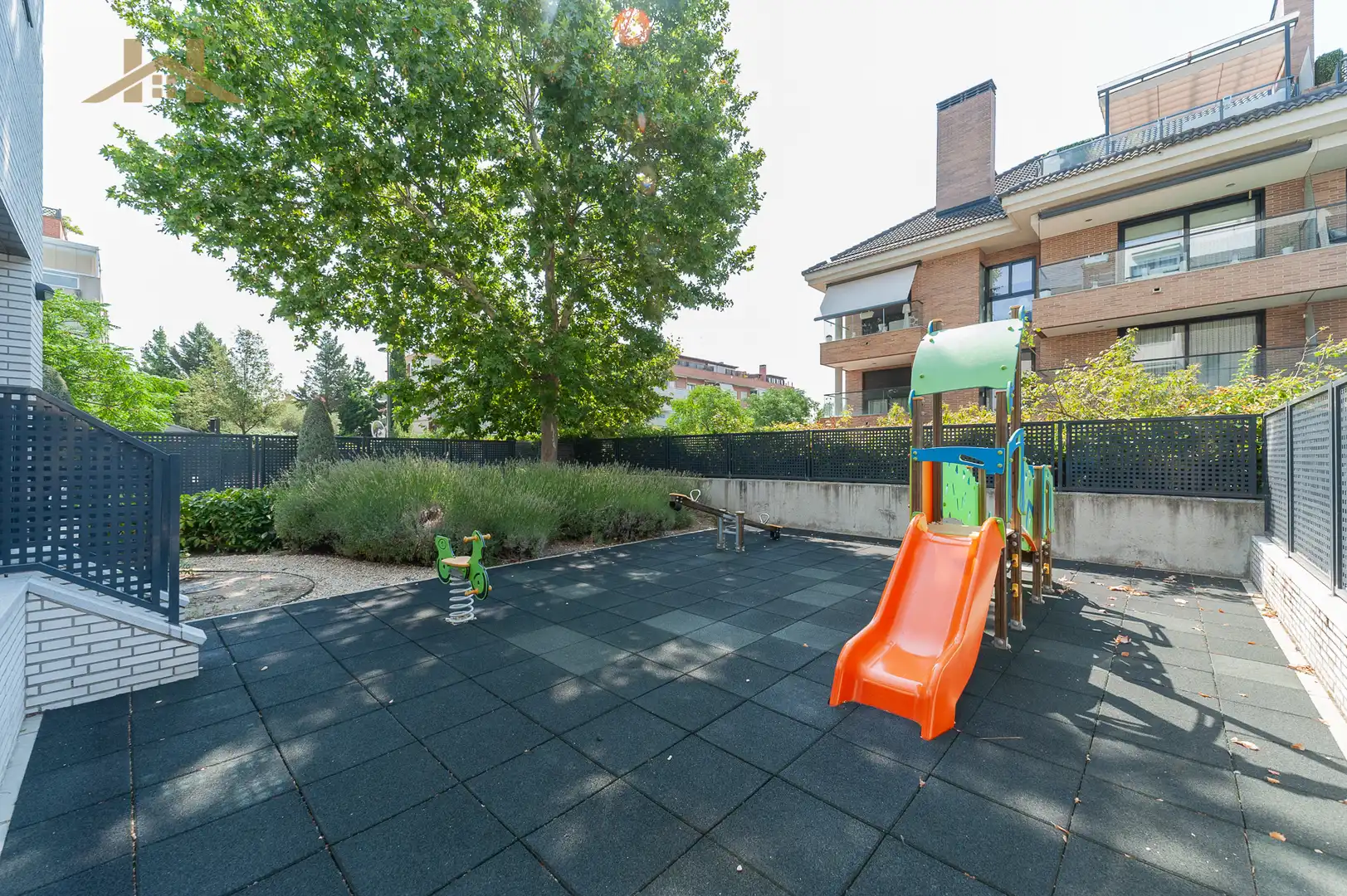 Terrasse von Wohnung zum Verkauf in Pozuelo de Alarcón mit Klimaanlage, Heizung und Terrasse