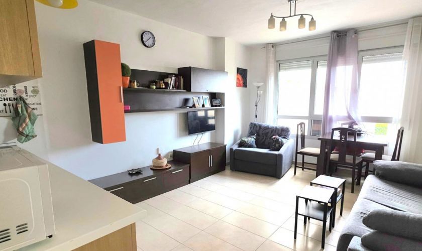 Sala d'estar de Apartament en venda en Carboneras amb Moblat
