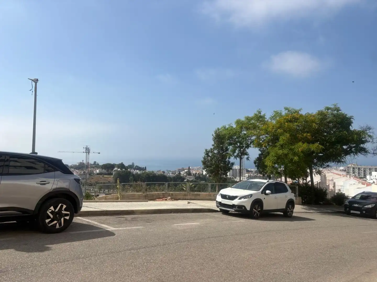 Parking de Piso en venta en Nerja con Calefacción, Terraza y Trastero