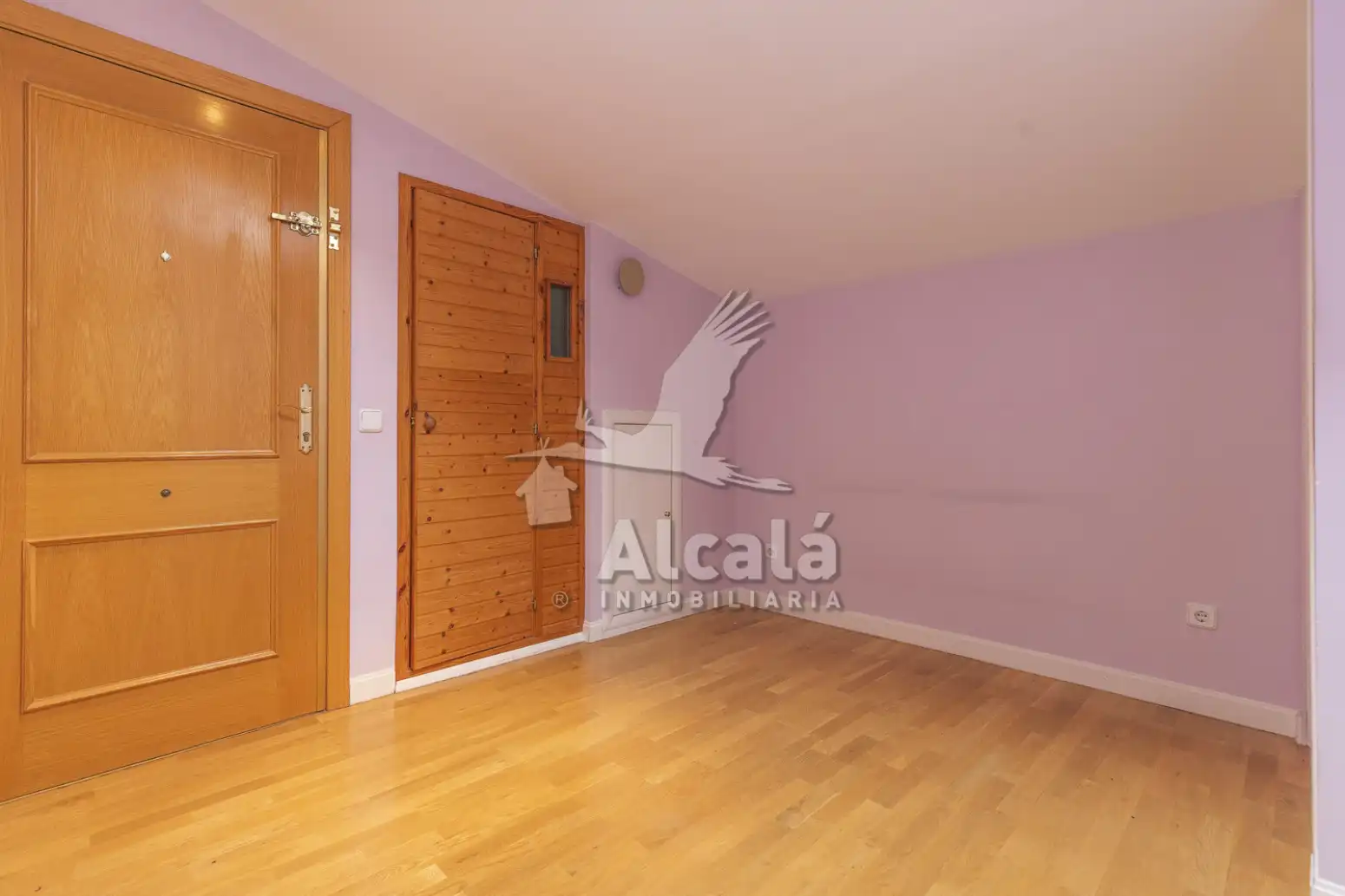 Habitación de Ático en venta en Alcalá de Henares con Aire acondicionado, Calefacción y Terraza